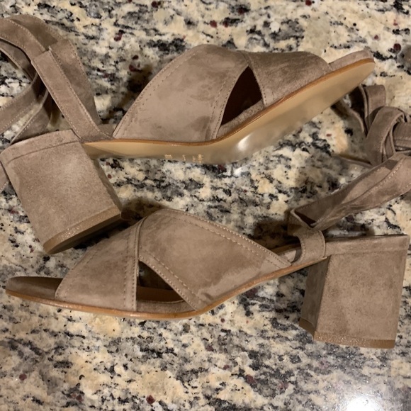 Charles David Suede Sandals - Picture 7 of 7